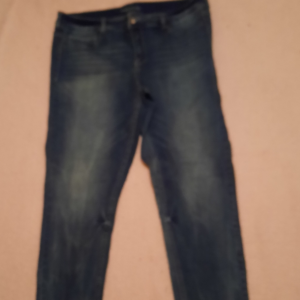 Maurices jeans